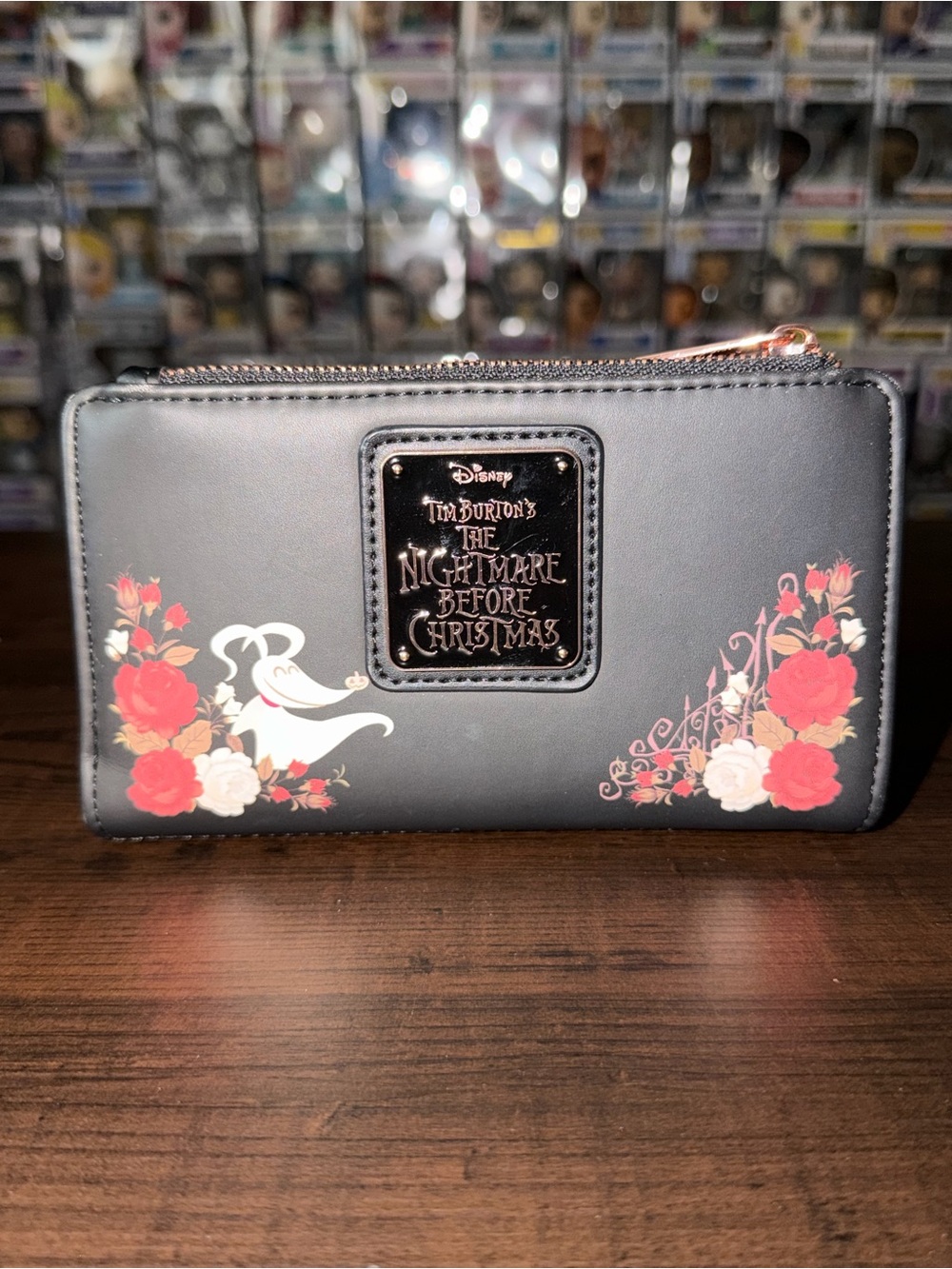 Zero Floral Embroidered Zip Wallet